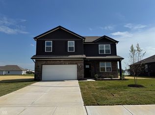 935 Saddlebrook Farms Blvd, Whiteland, IN