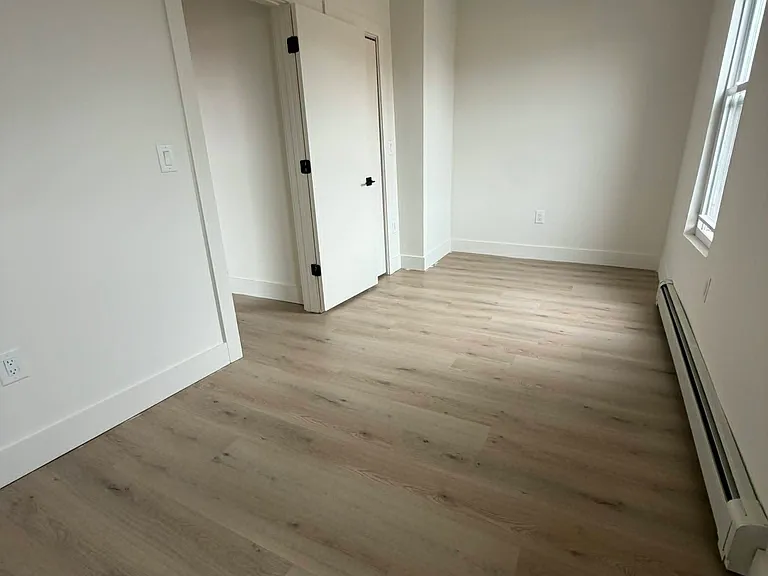 530 W Side Ave #3L — Photo 12