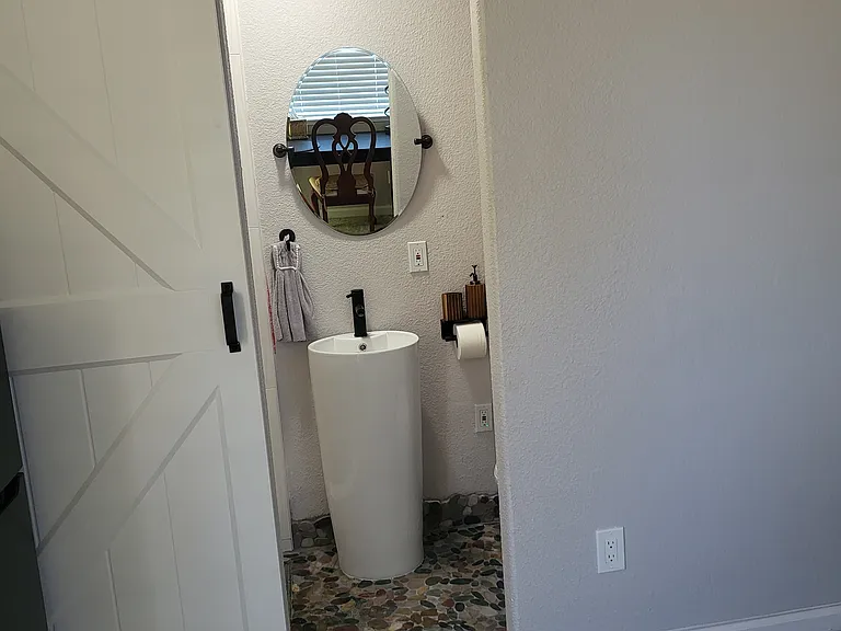 Bathroom 3_10262023