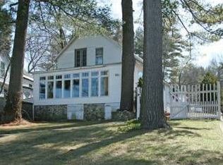 26 S Shore Rd, Salem, NH 03079