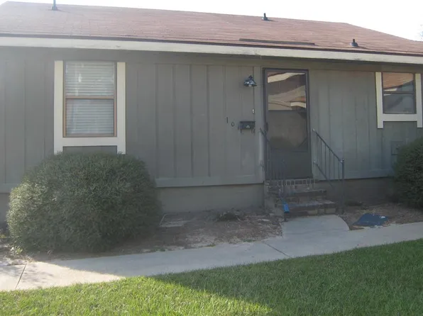 101 Stonehedge Dr, Warner Robins, GA 31088