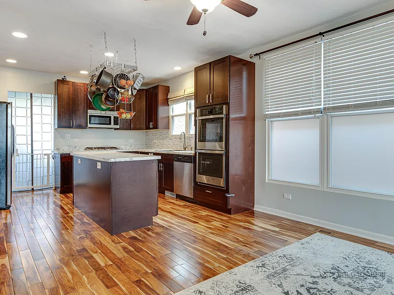 4716 W Hutchinson St — Photo 13