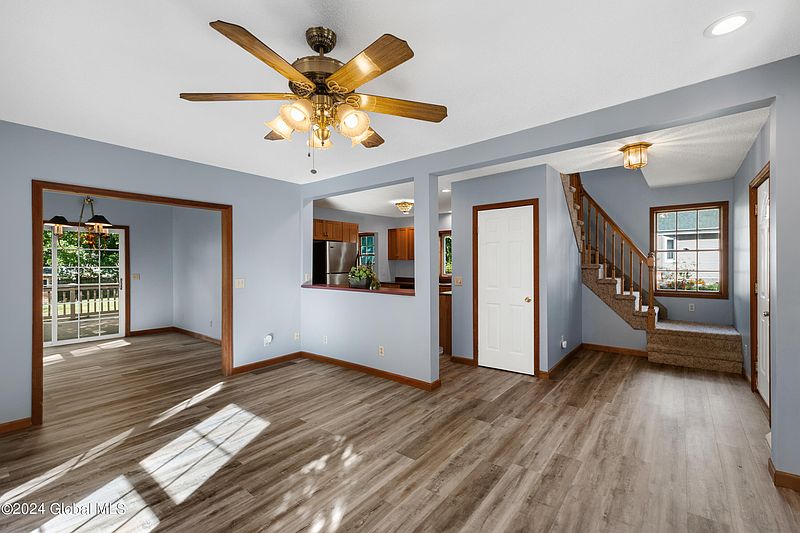 4th image of 27 Haskell Avenue