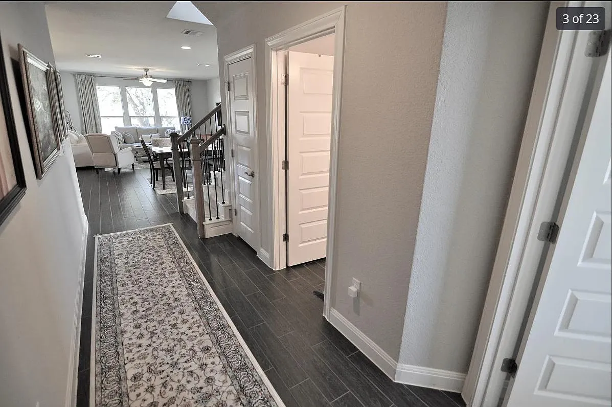 9802 Betulla Dr — Photo 3