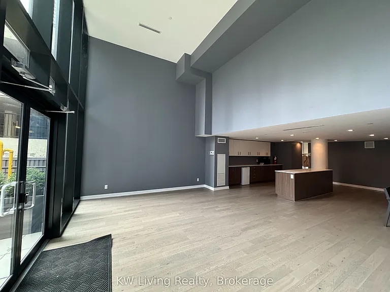 7 Glass Dr #LOWER — Photo 6