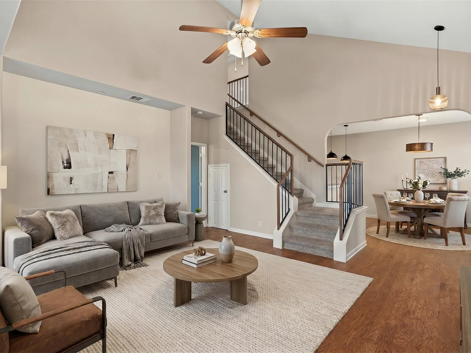 3 bed, 2.5 bath, 1687 sqft, $2,400 — Photo 4