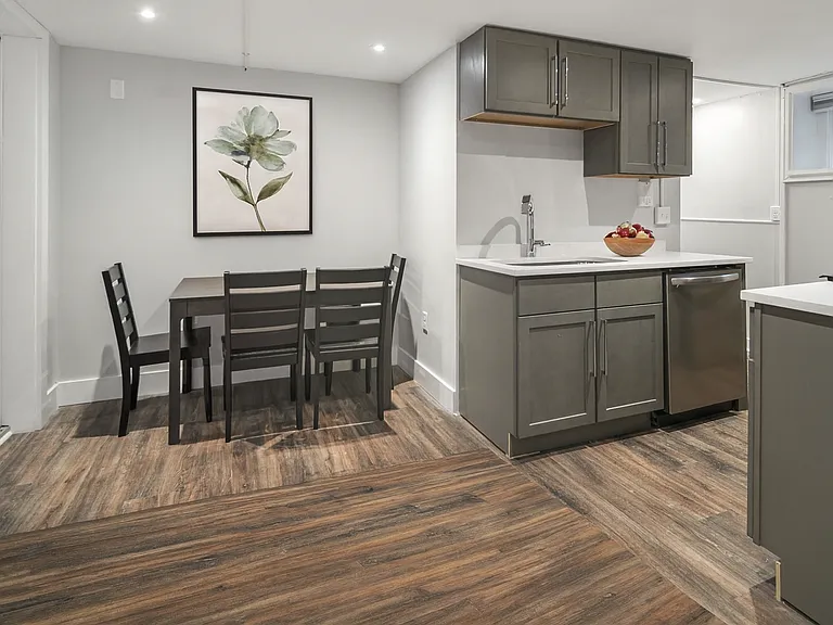 710 Stewart Ave — Photo 103