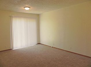 6 Catalina Rd, Huntsville, TX 77340