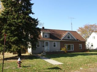 2103 Stoneham Rd, Toledo, OH 43615