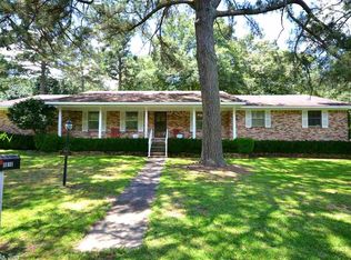 1616 Leander Dr, Little Rock, AR 72204