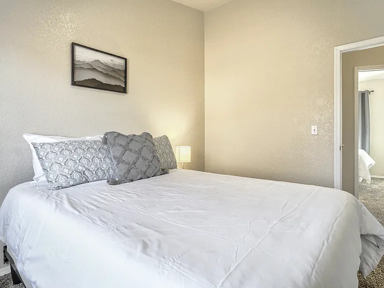 1025 Cheyenne Villas Point — Photo 21