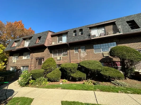 Brookdale Apartments