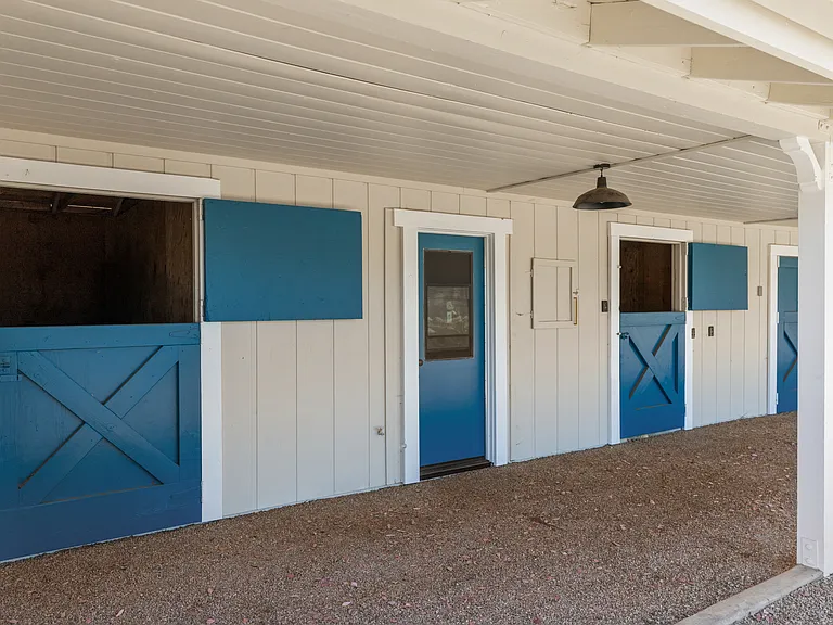 1626 Sky Dr — Photo 30