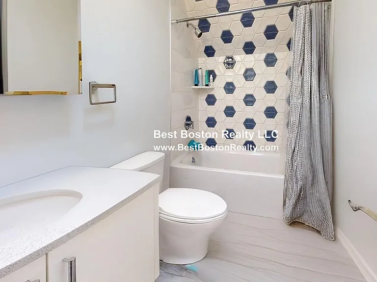231 Cedar St — Photo 4