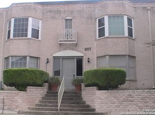 102 Ruelle Ln #207-C, San Antonio, TX 78209