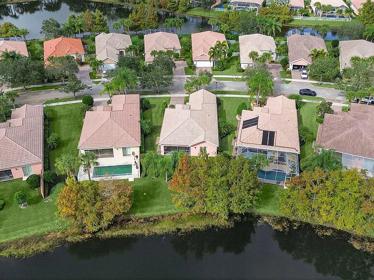 11357 SW Northland Dr — Photo 3
