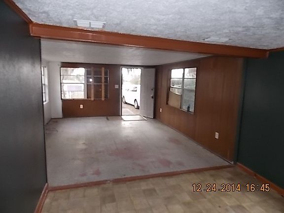 5th image of 3404 Gloria Ave