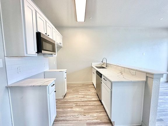 3rd image of 1600 Scripture St #211