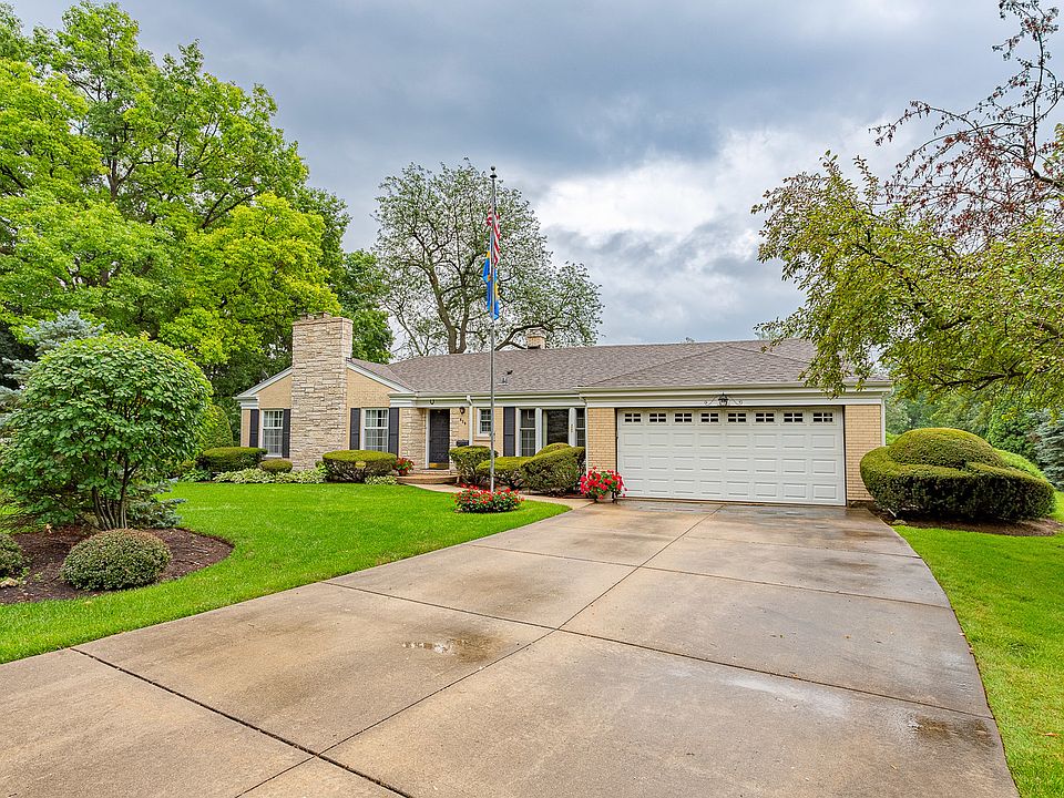 620 E Greenview Rd, Itasca, IL 60143 | Zillow