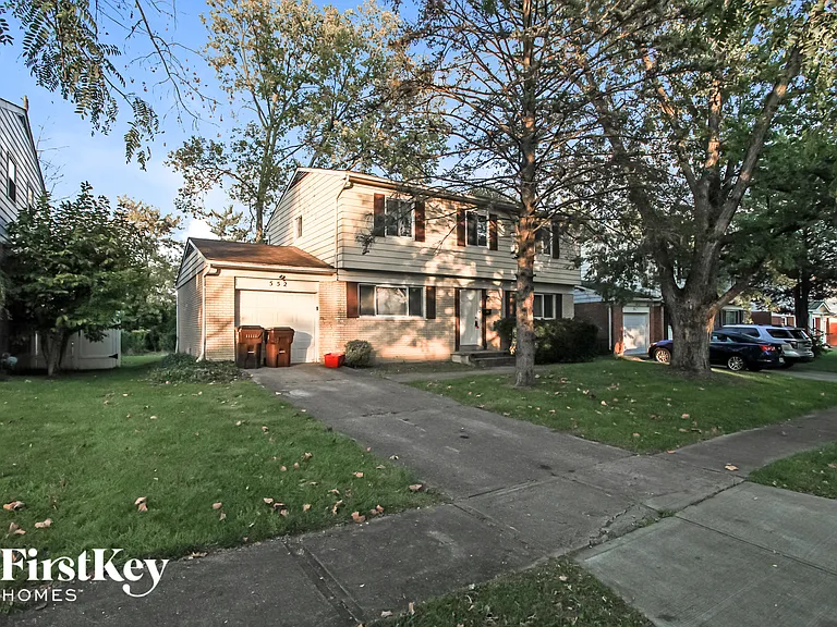 552 Waycross Rd — Photo 2