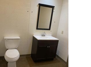 1023 E 8th St, Anderson, IN 46012