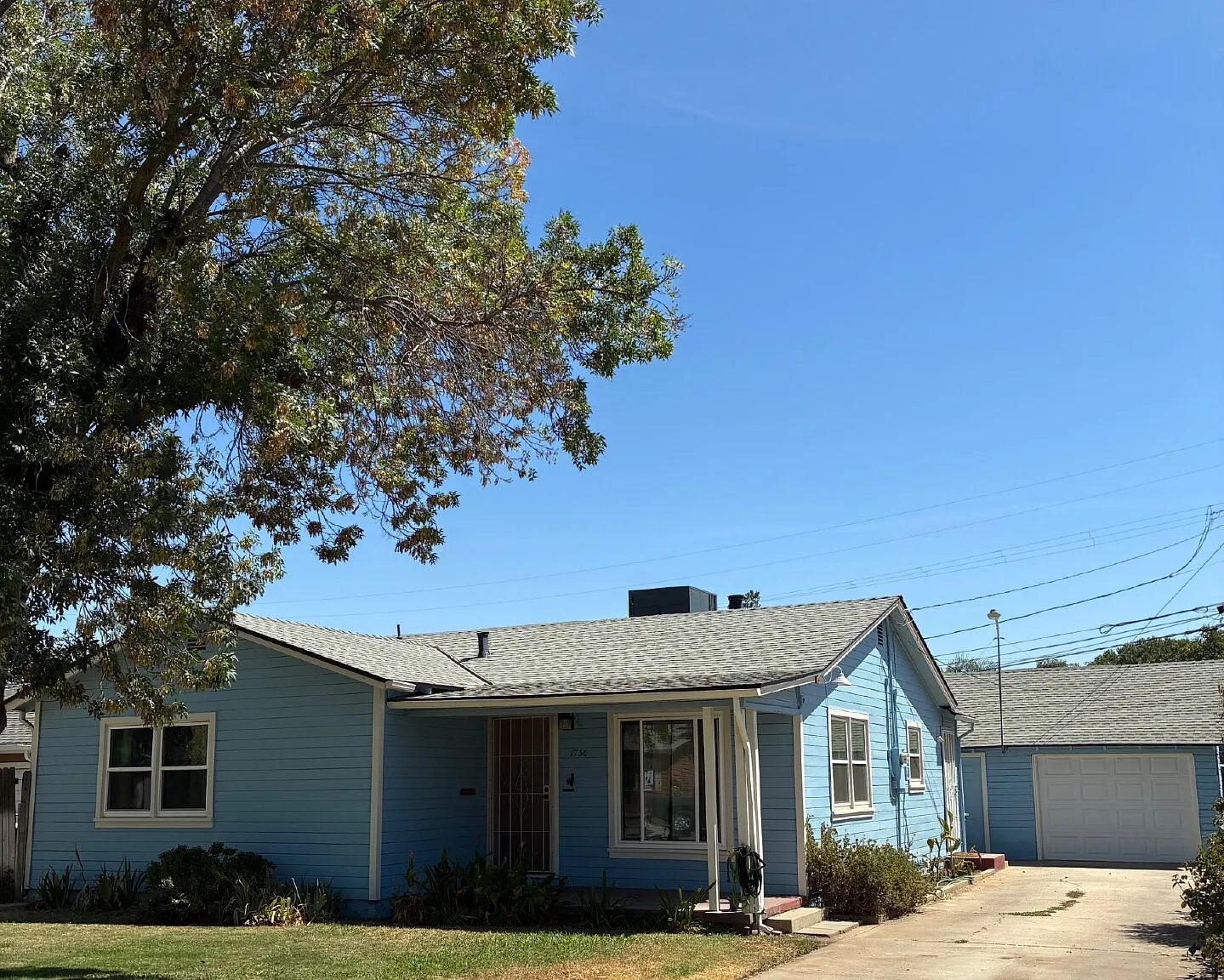 2 bed, 1.0 bath, 1148 sqft, $1,450 — Photo 3