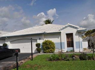 15031 Durham Ln, Davie, FL 33331