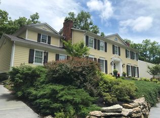 1905 Round Ridge Rd, Riverwood, KY 40207