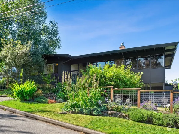 5546 S Holly Street, Seattle, WA 98118