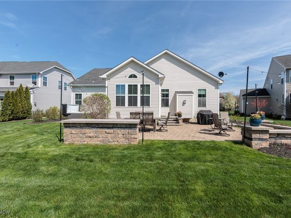 2516 Berkshire Ave, Avon, OH 44011
