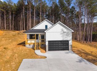 3330 Crow Rd, Dalton, GA 30721