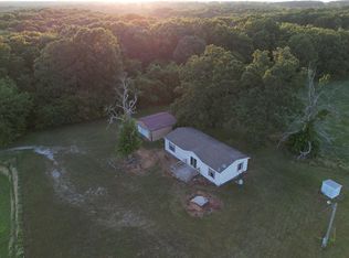 26548 Foliage Rd, Pierce City, MO 65723