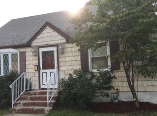 23 Waltuma Ave, Edison, NJ 08837