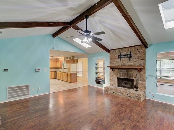4th image of 7410 Flatwood Dr