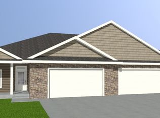 402 Zach Rd, Sergeant Bluff, IA 51054