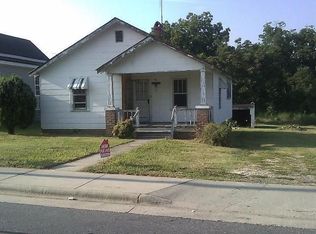 812 Lindsey St, Reidsville, NC 27320