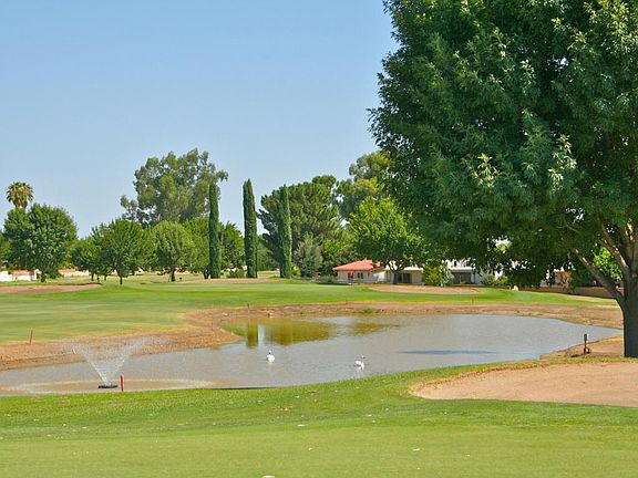 2nd image of 131 E Paseo Chuparosas