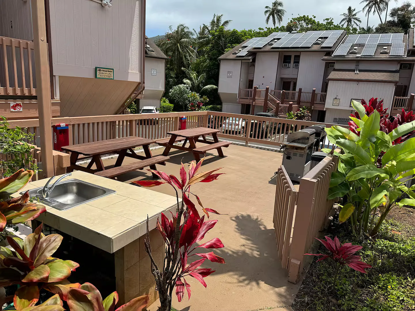 2 bed, 1.5 bath, 920 sqft, $3,600 — Photo 4