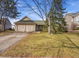 2124 Baldwin Ln, Hanover Park, IL 60133