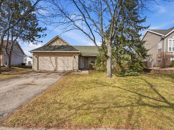 2124 Baldwin Ln, Hanover Park, IL 60133