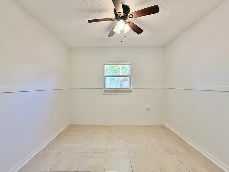 10108 Paradise Blvd — Photo 35