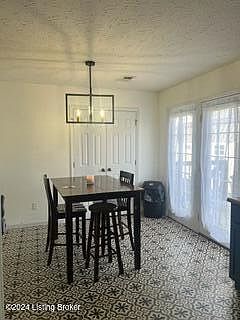 5th image of 82 Swan Way