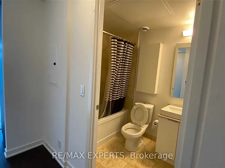 14 York St #4010 — Photo 7