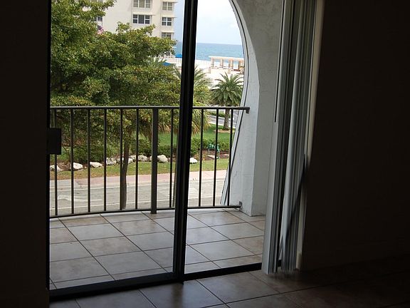 3rd image of 4013 N Ocean Dr APT 302