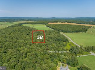 5 Bennett Ln #B, Oakland, MD 21550