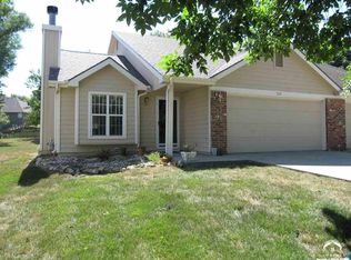 5221 Congressional Pl, Lawrence, KS 66049