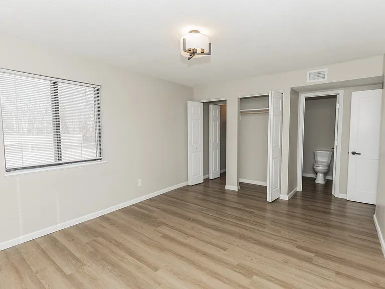 111 N Wisconsin Ave #2 — Photo 12