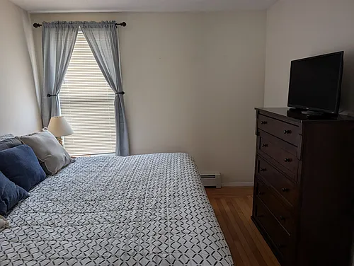 159 Grove St #2 Photo 1
