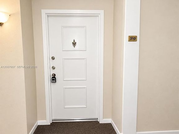 4th image of 301 Racquet Club Rd APT 310
