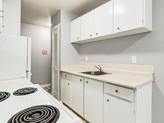 2nd image of 11037 83rd St NW #1B-1Ba